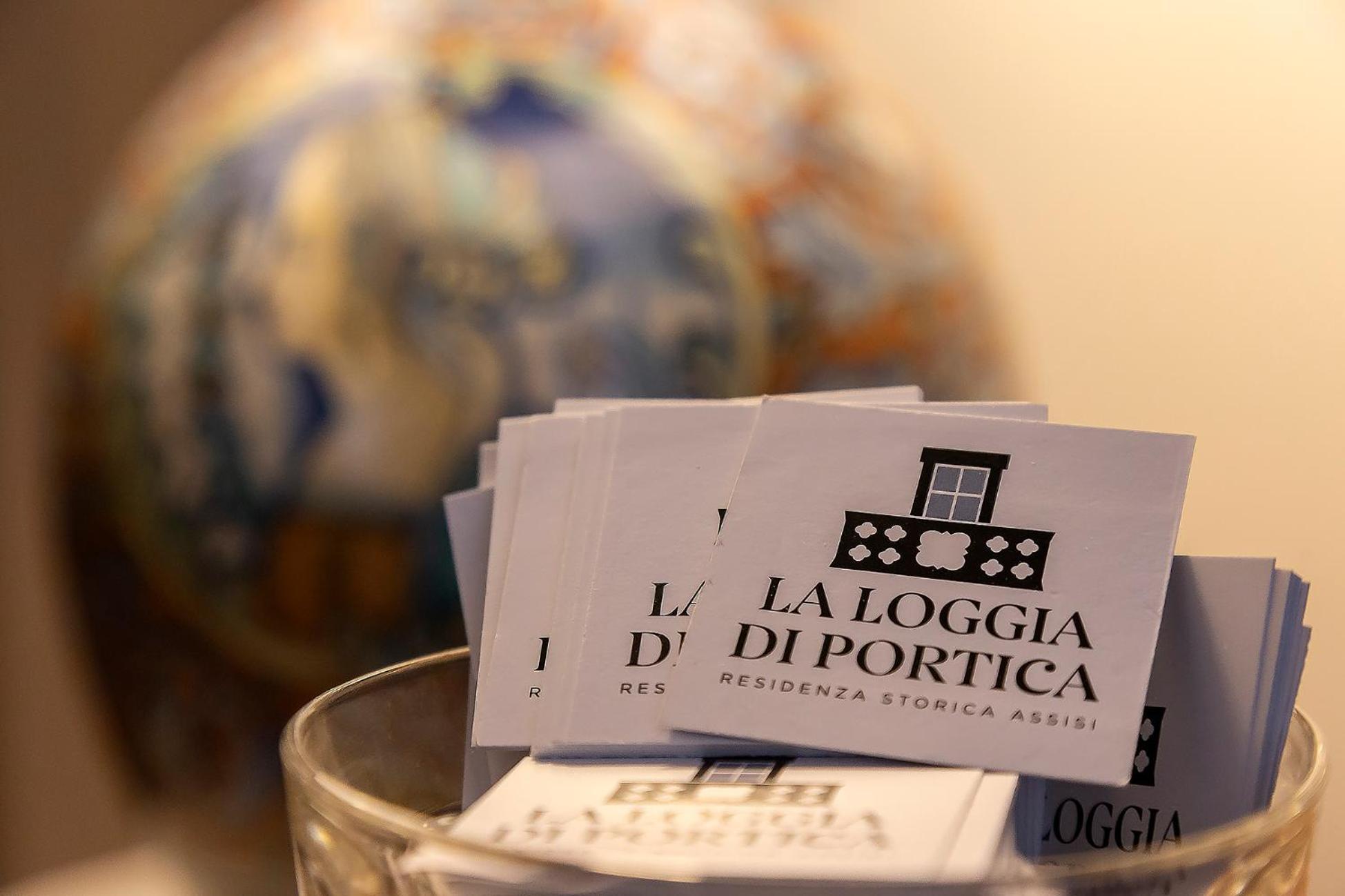 Appartement La Loggia Di Portica Residenza Storica Nel Centro Di Assise Extérieur photo