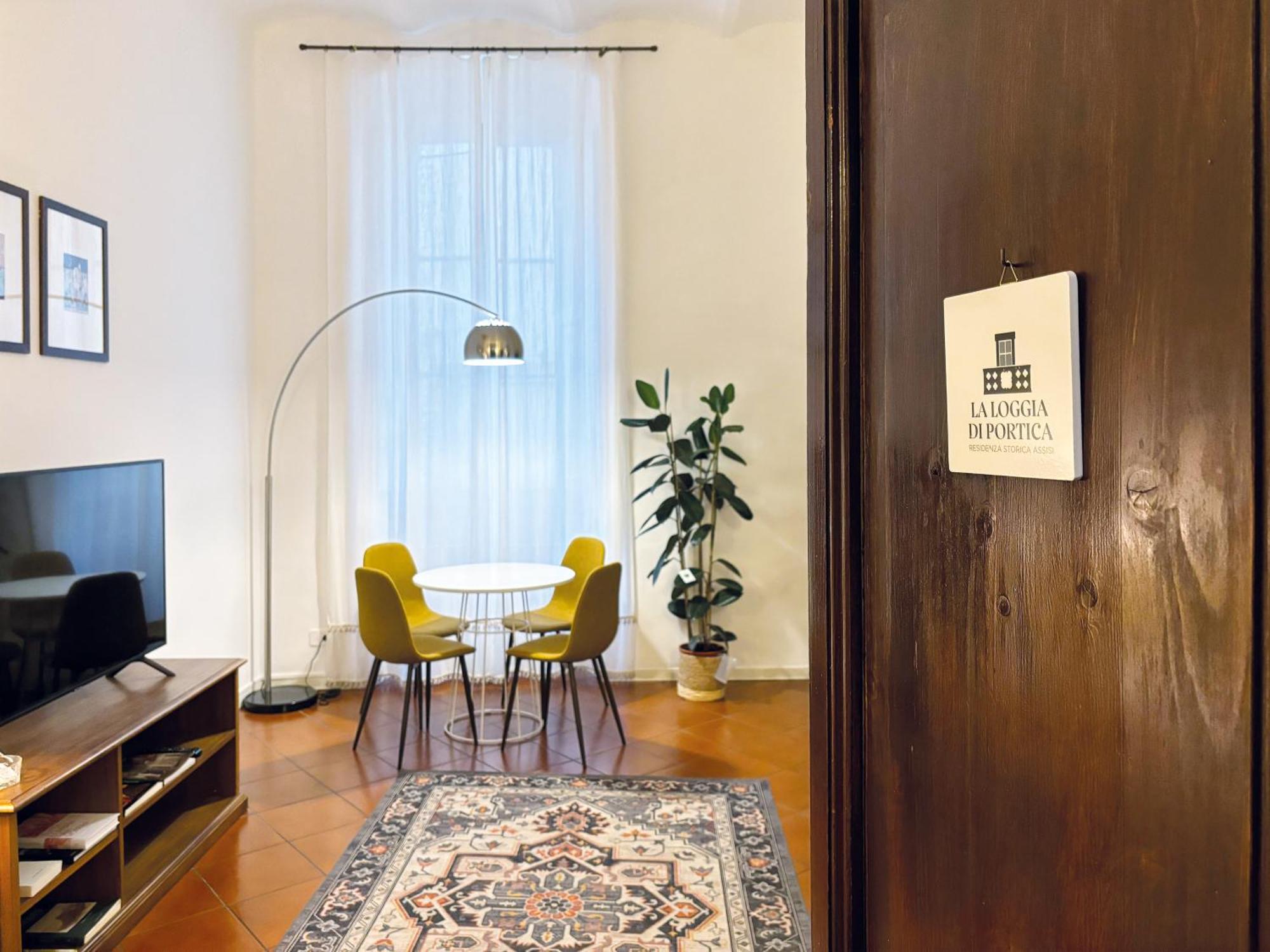 Appartement La Loggia Di Portica Residenza Storica Nel Centro Di Assise Extérieur photo