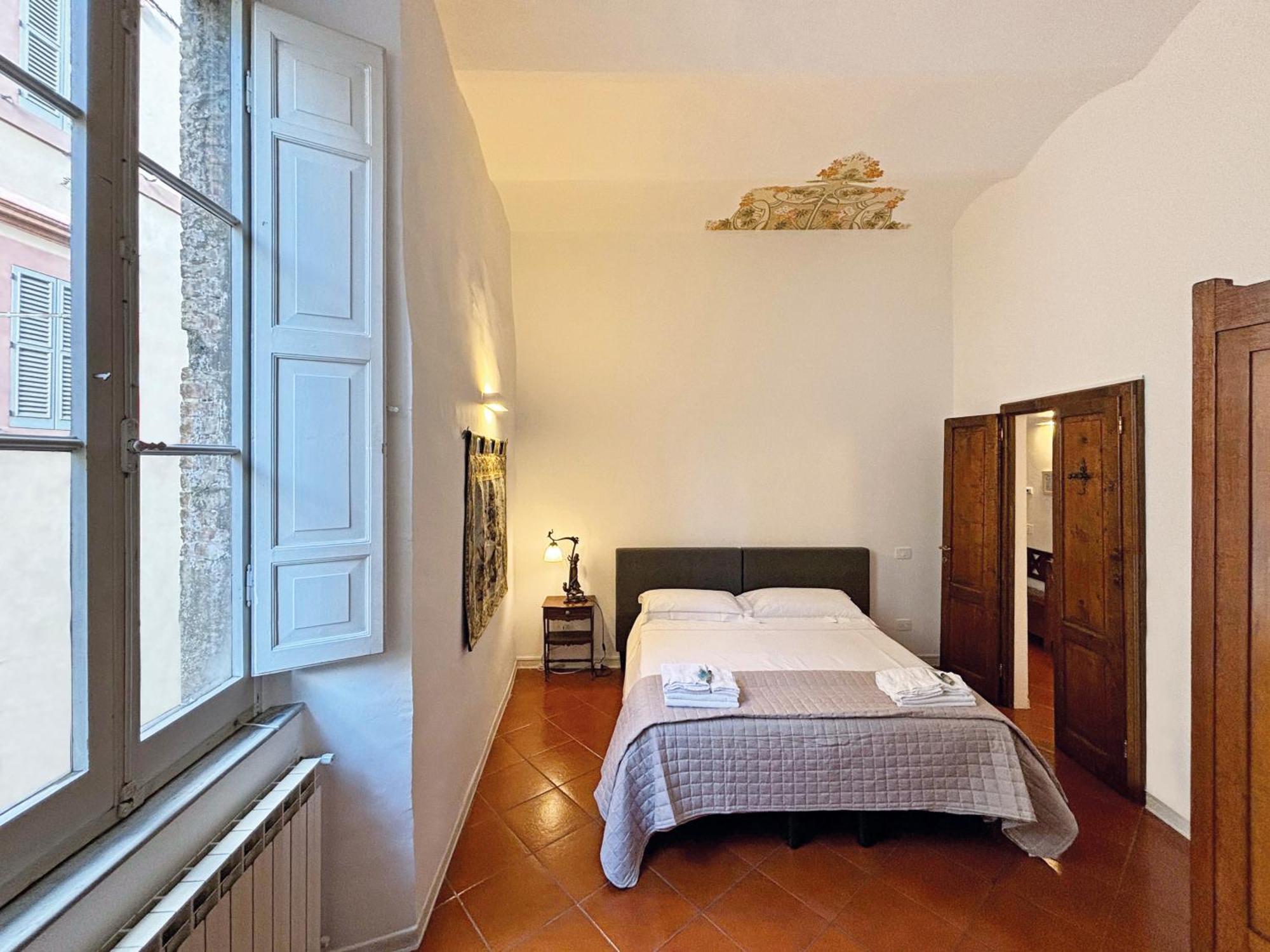 Appartement La Loggia Di Portica Residenza Storica Nel Centro Di Assise Extérieur photo
